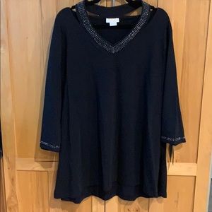 NWT Tia Designs “cold shoulder” 3/4 sleeve shirt